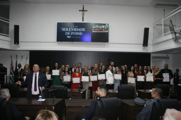 Materia de capa Evento de Posse da OAB taboão
