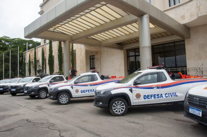 Veiculos-e-equipamentos-da-Defesa-Civil-para-municipios-1024x680
