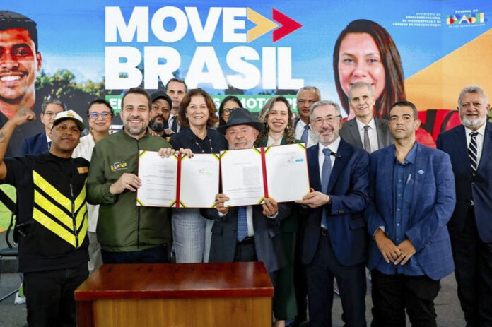 Move Brasil – Entregadores e Motoapp facilita o financiamento de veículos para quem usa moto ou bicicleta como instrumento de renda Move Brasil – Entregadores e Motoapp facilita o financiamento de veículos para quem usa moto ou bicicleta como instrumento de renda