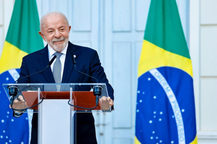 Cúpula do G7, presidente ressaltou pontos que o Brasil defendeu no evento, como o investimento de países ricos em nações menos desenvolvidas Cúpula do G7, presidente ressaltou pontos que o Brasil defendeu no evento, como o investimento de países ricos em nações menos desenvolvidas