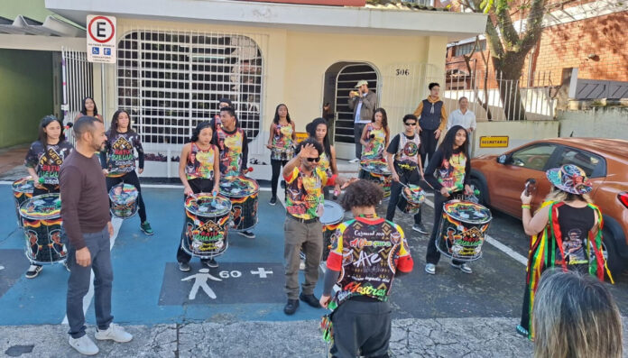 Bloco Batuquedum Taboão da Serra