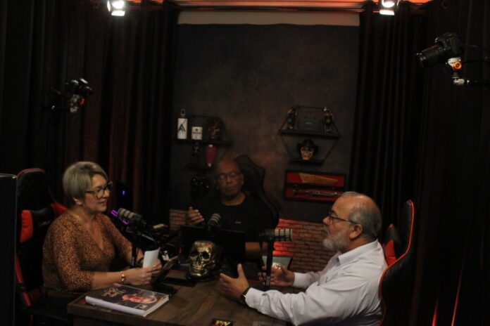 Eduardo Rijo participa do podcast Papo Valor em Itapecerica da Serra